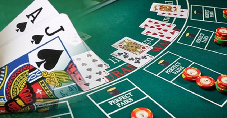 Hướng dẫn nhập môn Baccarat tại game bài Top88